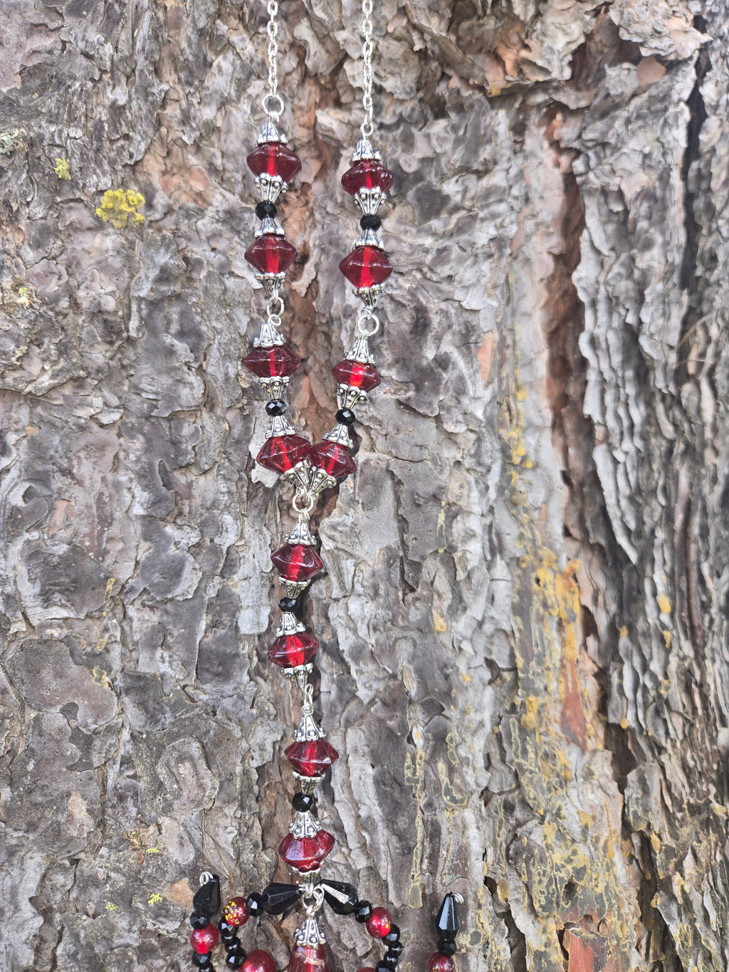 Beaded spider necklace